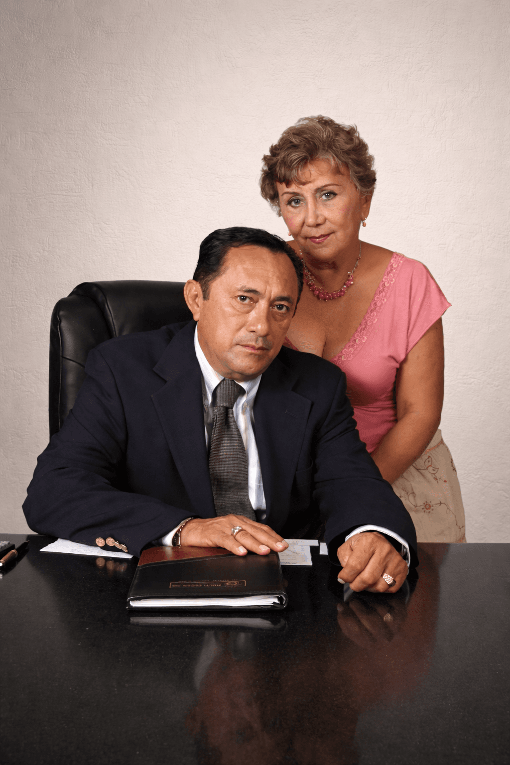 Prof. Humberto Guillén y Sra. Lilia Perera, fundadores de Corporativo Avícola del Caribe en 1987